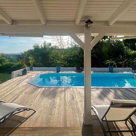 Spacieuse Villa Corossol Avec Piscine Et Jeux Exterieurs Le Gosier  Dış mekan fotoğraf