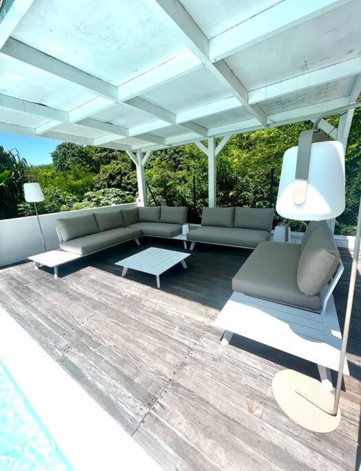 Spacieuse Villa Corossol Avec Piscine Et Jeux Exterieurs Le Gosier  Dış mekan fotoğraf