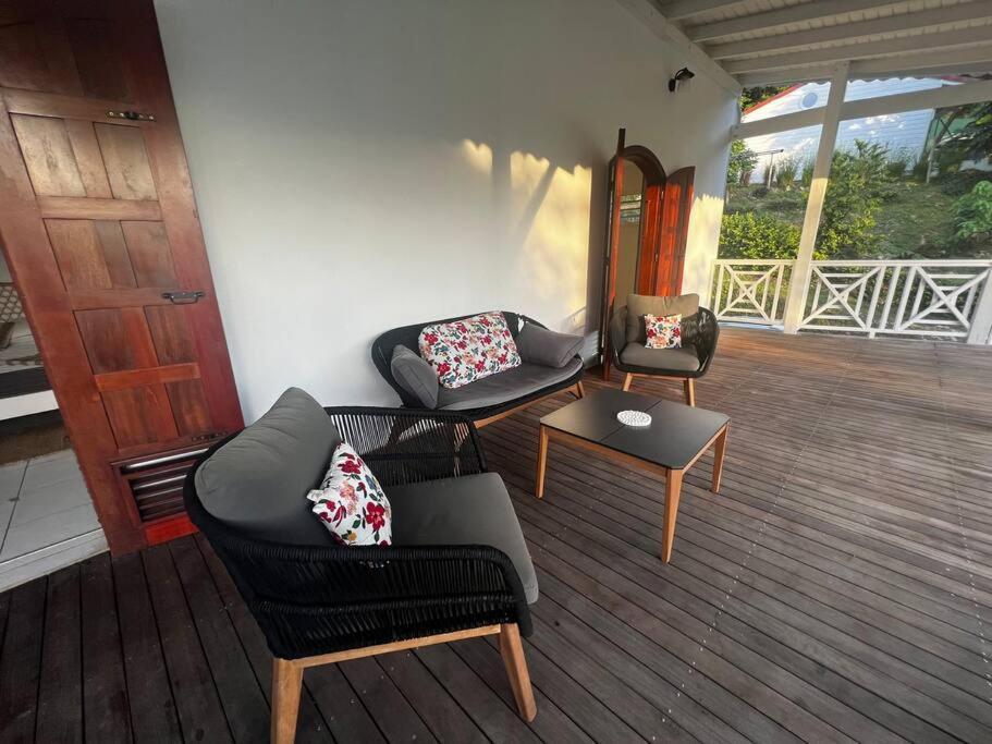 Spacieuse Villa Corossol Avec Piscine Et Jeux Exterieurs Le Gosier  Dış mekan fotoğraf