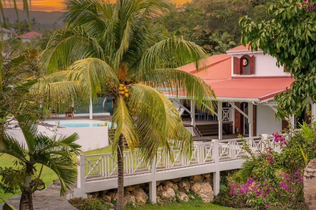 Spacieuse Villa Corossol Avec Piscine Et Jeux Exterieurs Le Gosier  Dış mekan fotoğraf